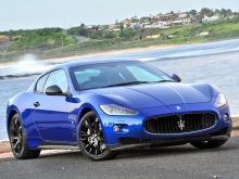  Maserati GranTurismo S      